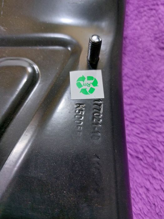 Передня панель ( телевізор ) BMW X3