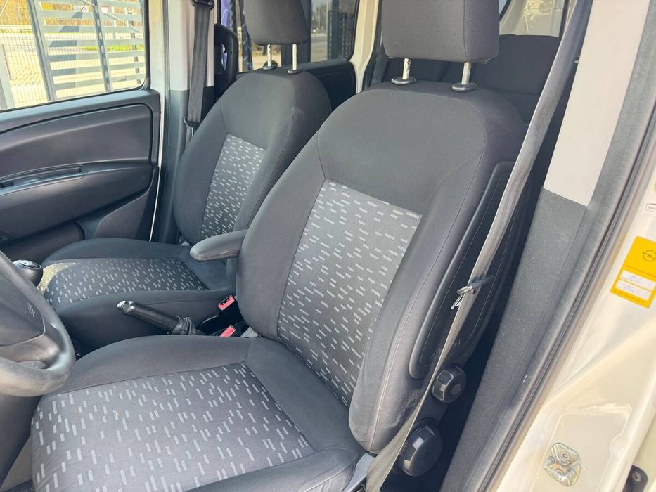 Opel Combo 2018 freshauto