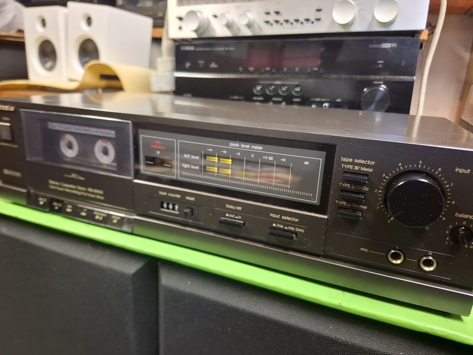 Magnetofon Technics RS-B105