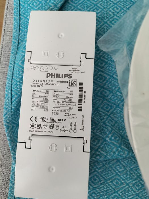 Lampa wisząca Trilux