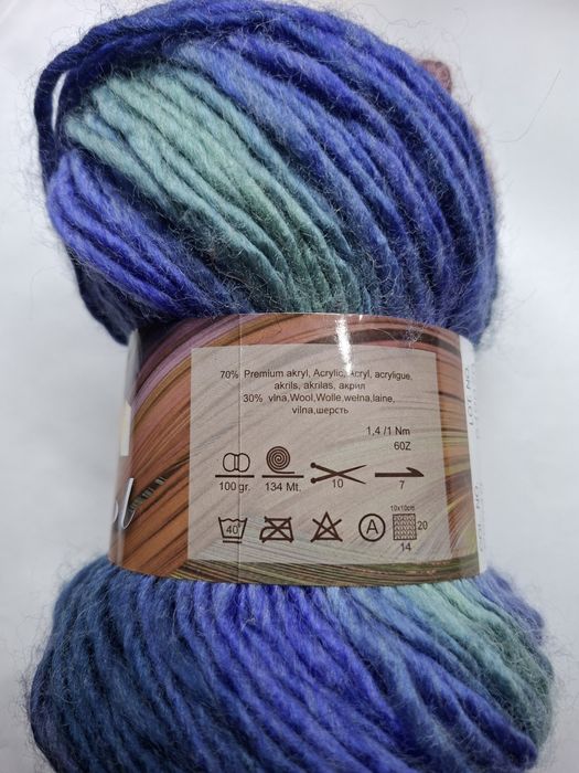 Multikolorowa włóczka mieszana/ 8 motków