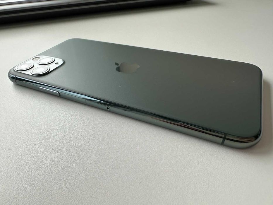 Iphone 11 pro max 64GB Midnight Green
