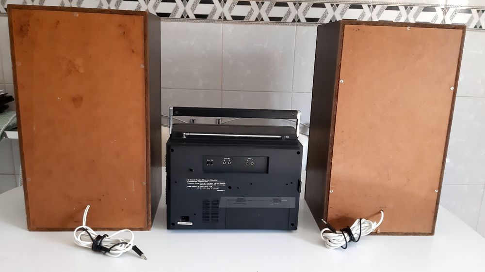 Leitor duplo com rádio