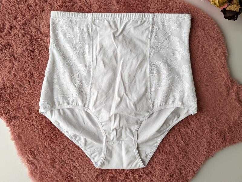 Коригувальні трусики жіночі стягуючі wolbar modelia білі