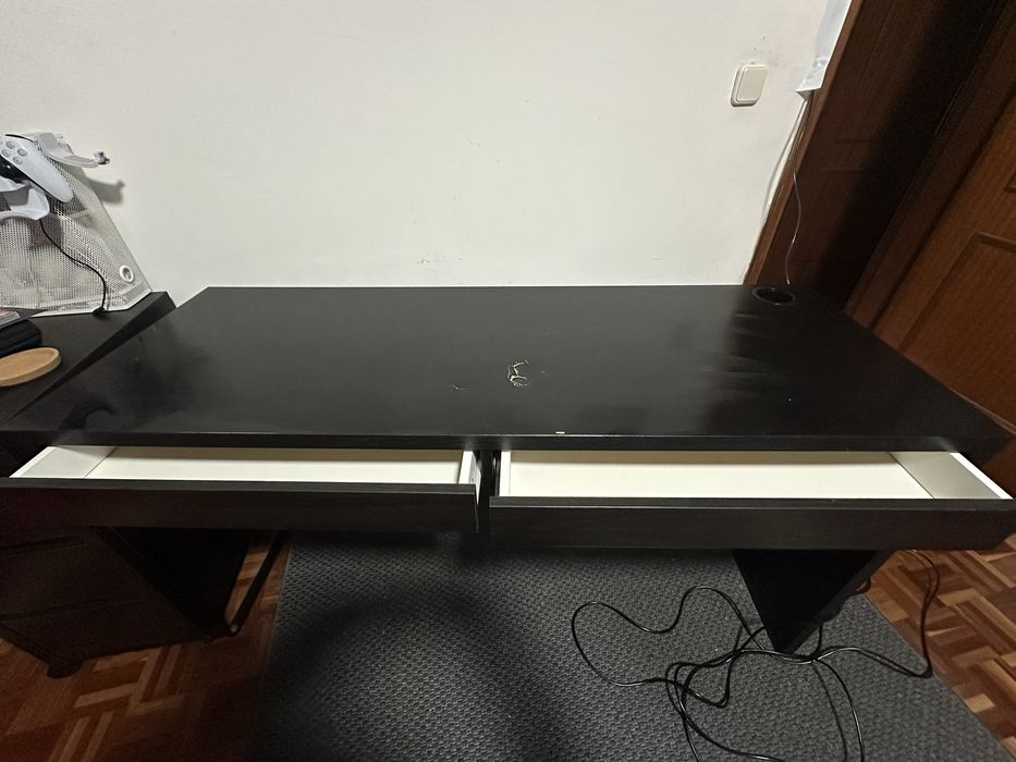 Secretaria ikea bom estado