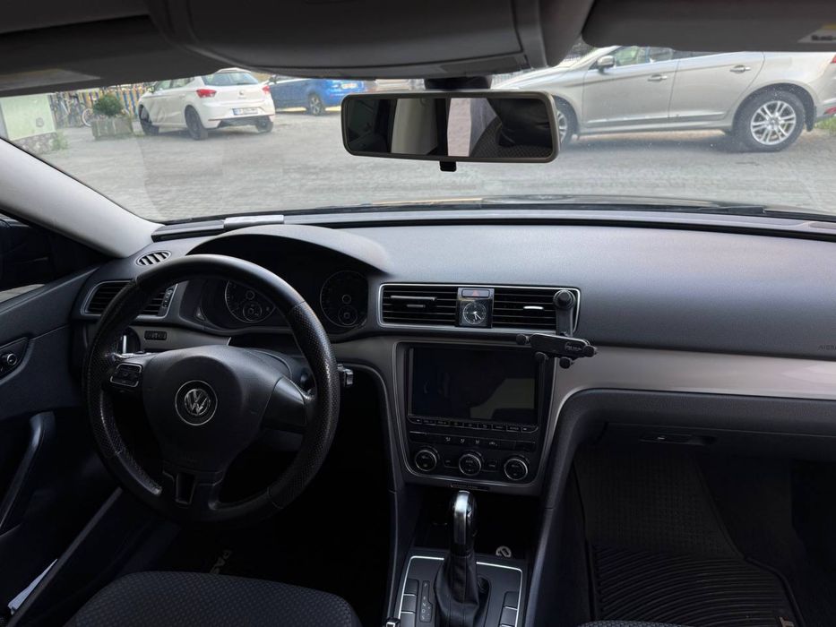 Продам Volkswagen Passat B7 2011 року випуску