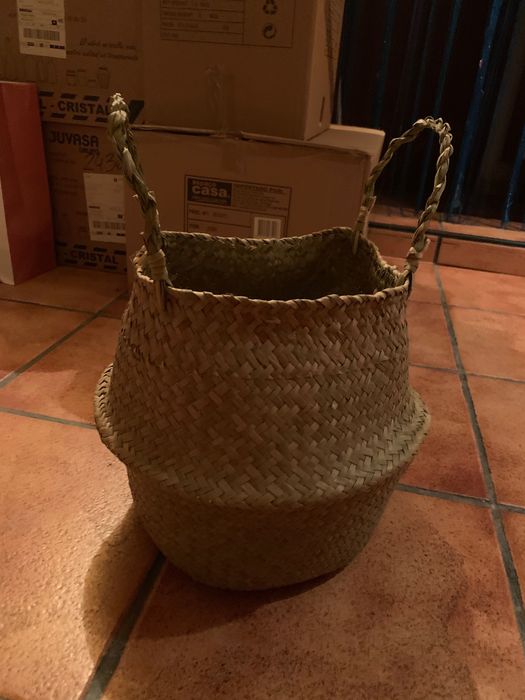 Cestos de verga para uso ou decoração