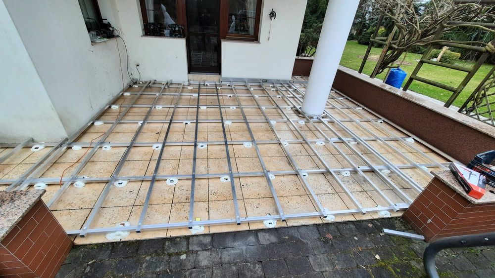 Profil/legar aluminiowy 30x30x4000 mm pod deski tarasowe ilość 100 szt