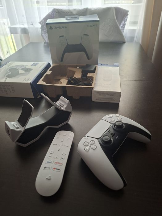 Kontroler DualSense do PS5,stacja ładowania,pilot do PS5