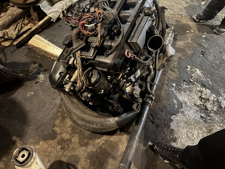 продам двигун bmw e39 m52 ту по запчастям