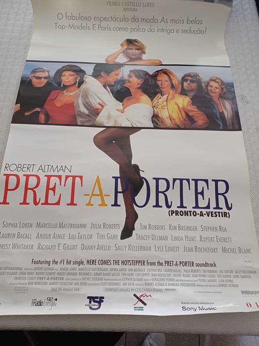 Vários posters de filmes