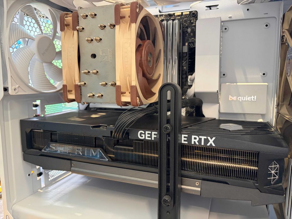 Відеокарта MSI RTX 5080 SUPRIM SOC 16 ГБ На Гарантіі від Розетки