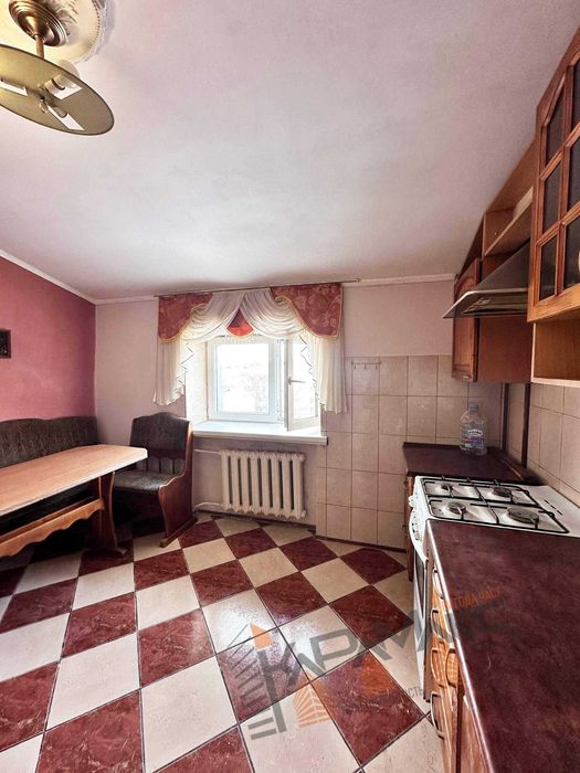 Продаж 3-кімнатної квартири у Львові, Франківський район