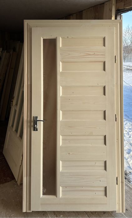 Двері з масиву.Вхідні та міжкімнатні.Від виробника