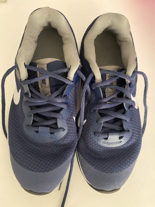 Кросівки Nike 36,5