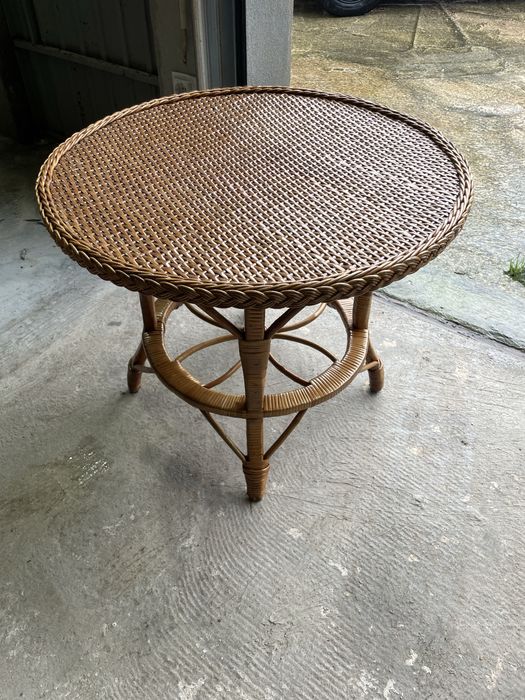 Conjunto de jardim 2 cadeirões e mesa em vime