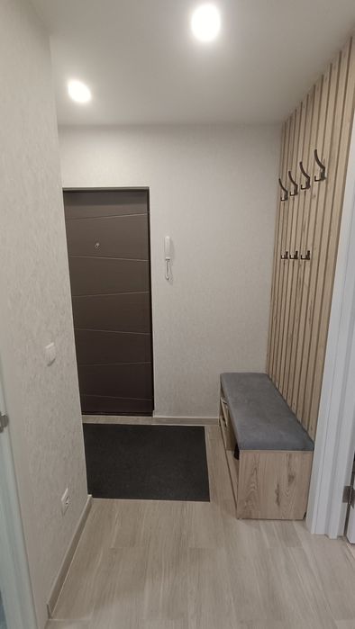 Сучасна квартира. В хорошому місці. Світло є.