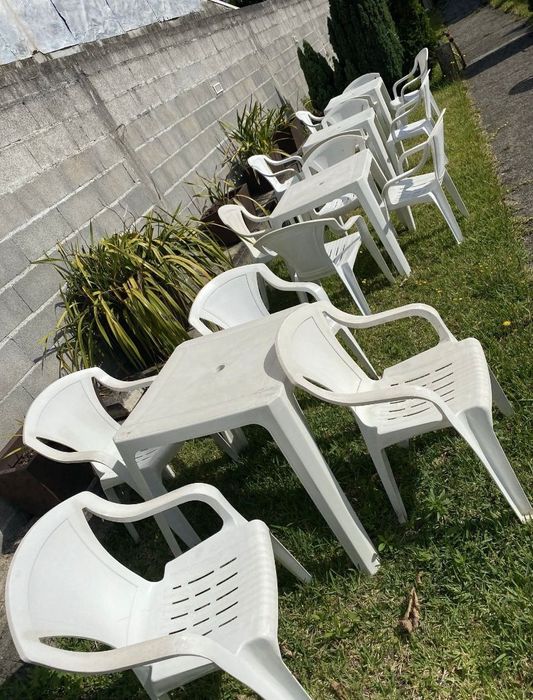 Conjunto de Cadeiras e Mesas de Jardim - 40€ (cada)