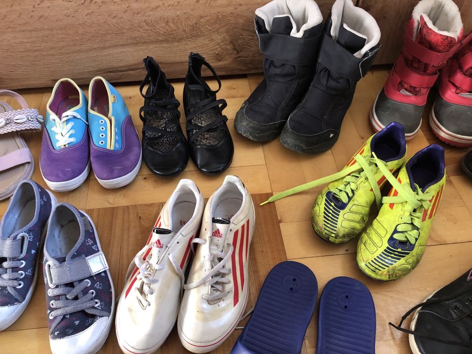 Buty dziecięce buciki 13 par 32-34 korki sniegowce sandaly zestaw paka