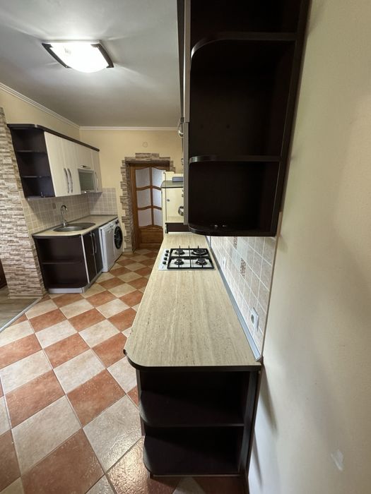 Кухня в хорошому стані