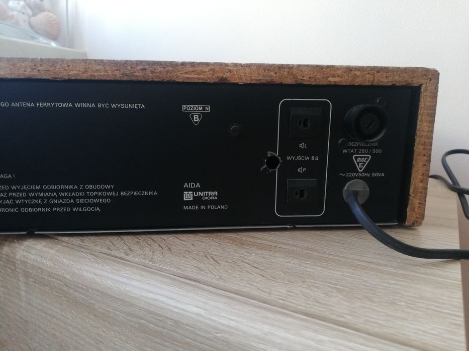 Amplituner AIDA..AWS. 105 Przestrojony