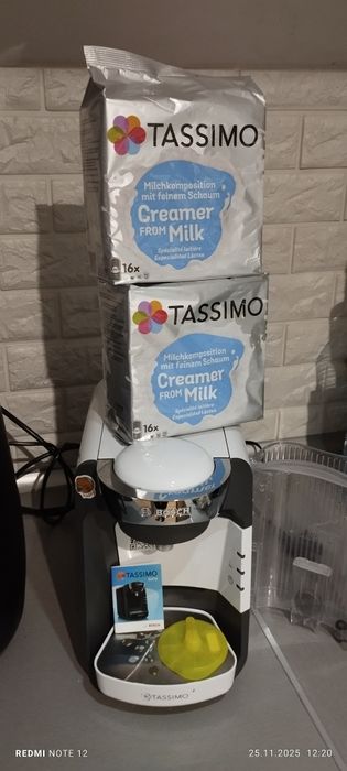 Ekspres do kawy na kapsułki tassimo