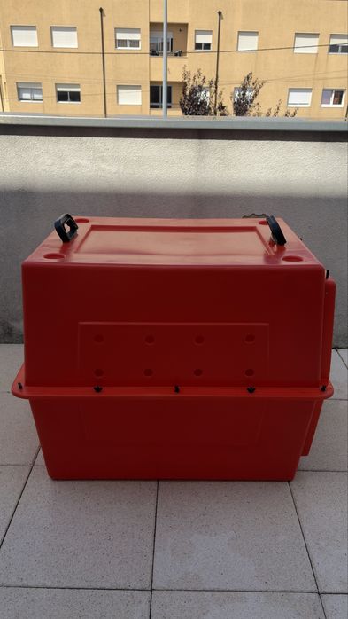 Caixa transportadora para cão IATA – Modelo 400L – 70x70x90 cm