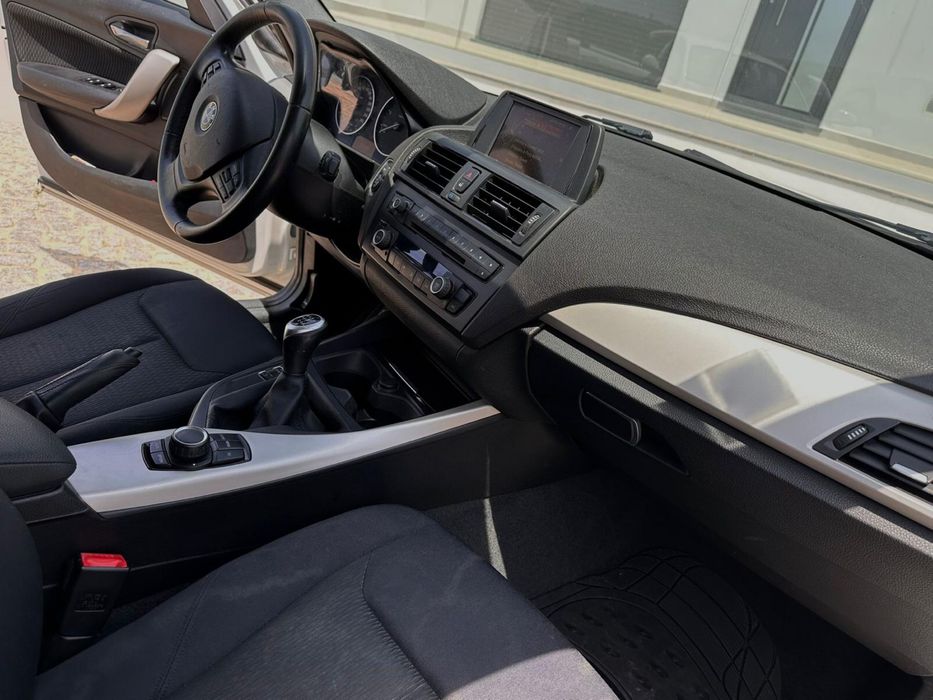 Vende-se BMW 114d — photo 4