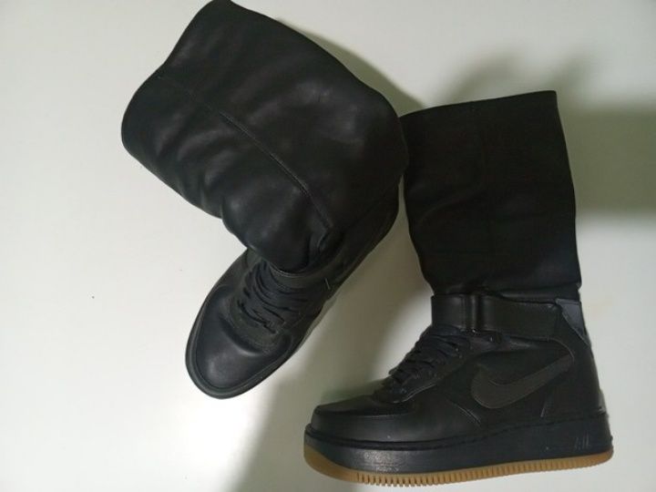 Чоботи Nike. Оригінал.