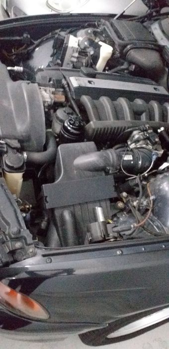 BMW 528i SW 2.8 gasolina