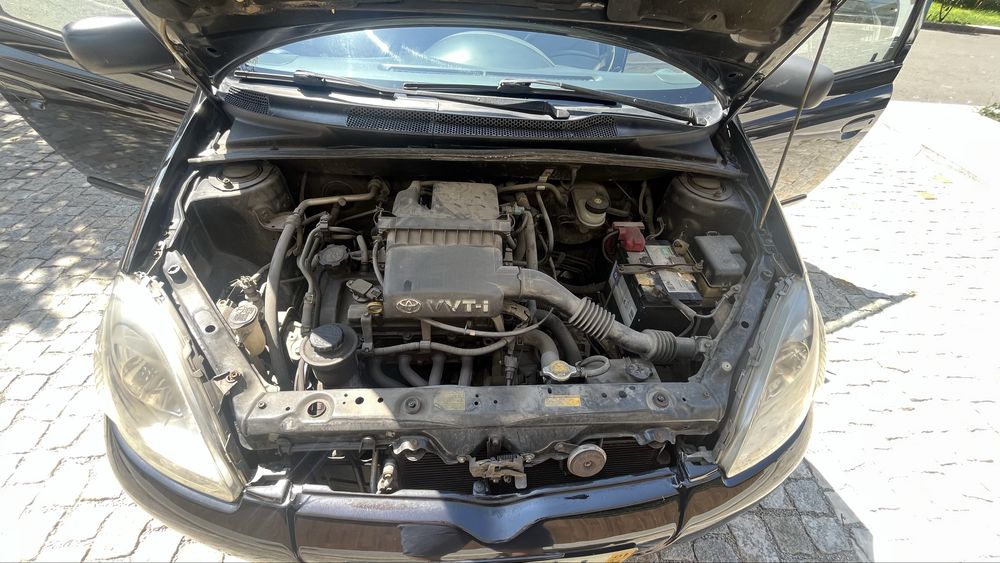 Toyota Yaris — fotografia 7