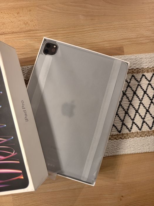 iPad Pro 11" M2  4gen wifi +5G LTE 128GB A2761  MNYC3FD/A  JAK NOWY