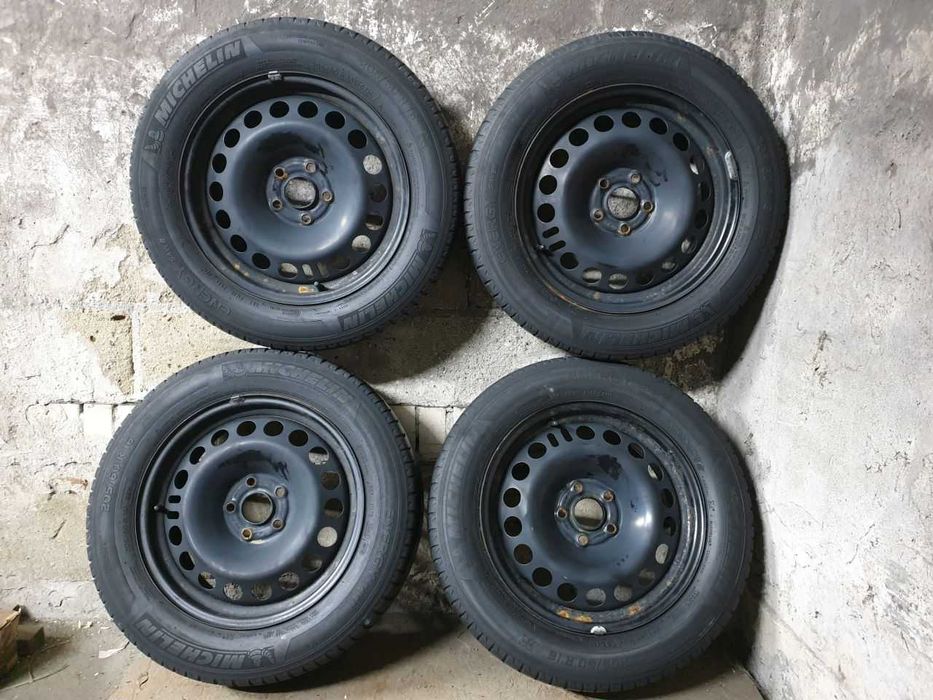 Felgi stalowe koła Opel Astra J K R16 5x105 opony letnie 205/60R16