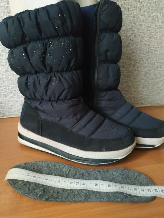 Теплые зимние сапоги