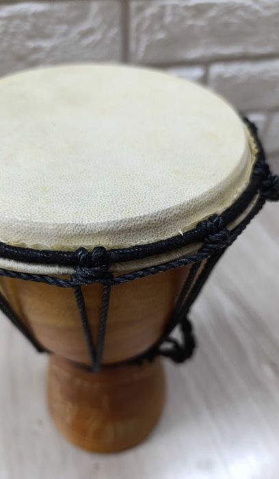 Sprzedam afrykański instrument bęben Djembe
