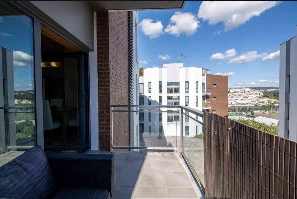 Apartamento T3 com Garagem