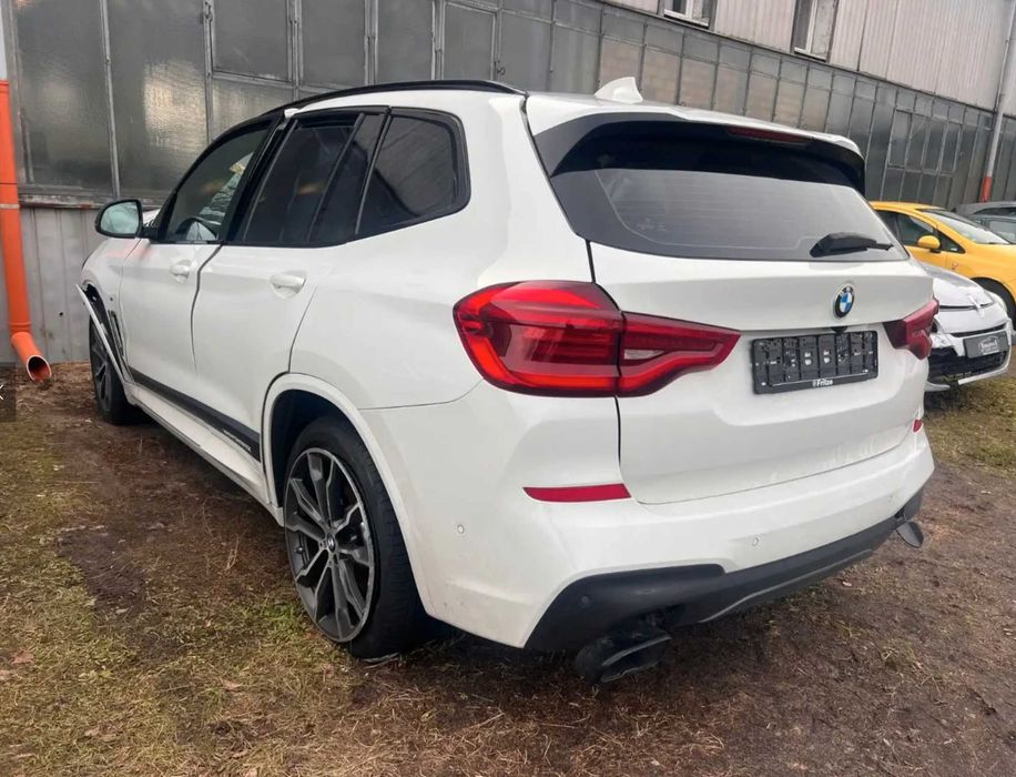 Бампер бу оригінал BMWрізні моделі X3 X1 X2 X4 X5 X6 X7 Разборка