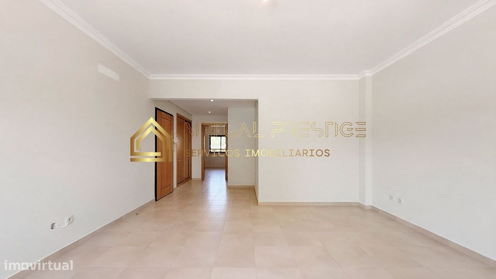 T3 com suite, arrecadação e elevador | Pinhal Novo
