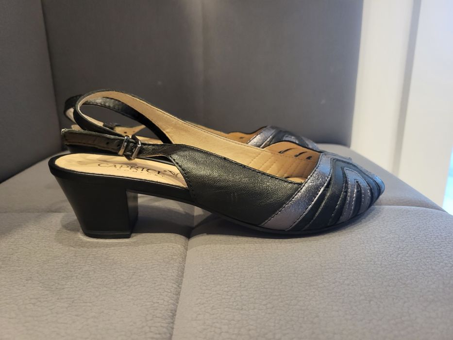 Buty skórzane -sandały