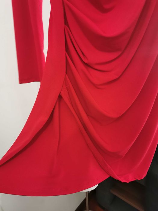 Vestido novo com etiqueta
