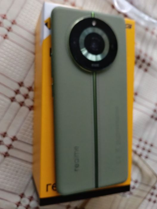 Sprzedam Realme 11 pro+ 5G