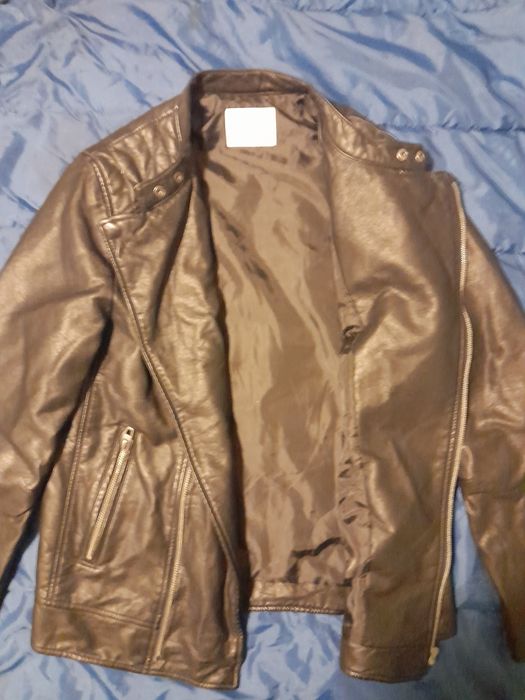 Casaco de couro preto