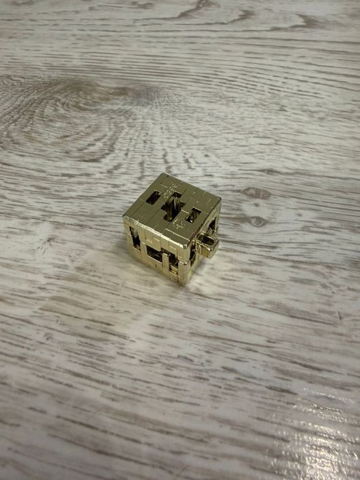 Золотой блок Minecraft Kinder