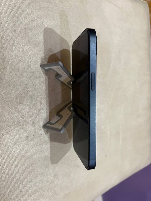 Iphone 13 128Gb Neverlock АКБ 100% ІДЕАЛ без втручань