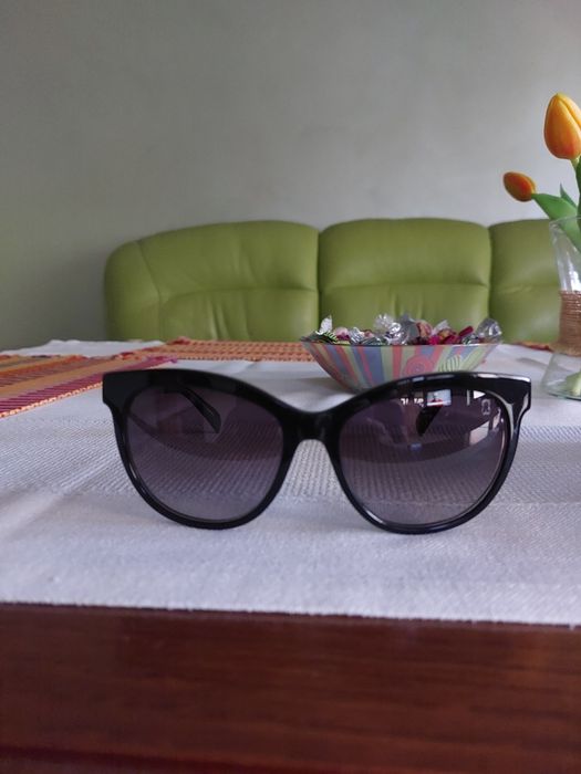 Oryginalne okulary przeciwsłoneczne  Tous