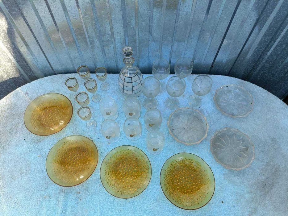 Zestawy osiem różnych  z PRL-u