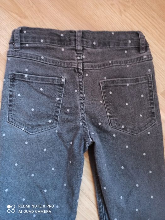 Sprzedam jeansy dla dziewczynki