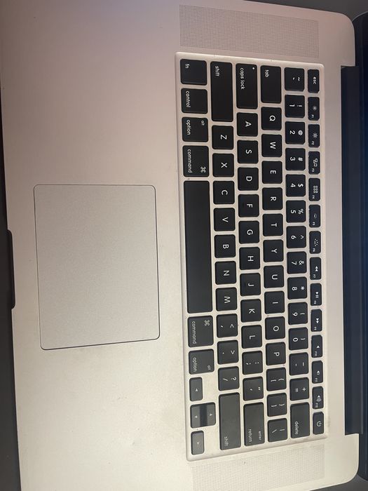 Macbook pro 16 gb