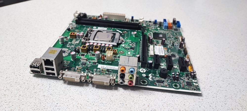 Motherboard HP   ( LGA/Socket 1155 )
