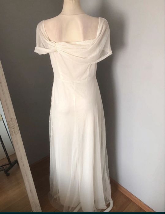 sukienka cekinowa maxi hiszpanka boohoo 44 xxl zdobiona ecru